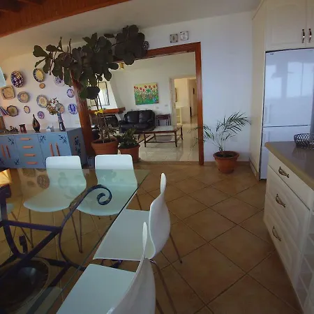 Primavera, Heatable Pool, Bbq, Free Wifi El Sauzal